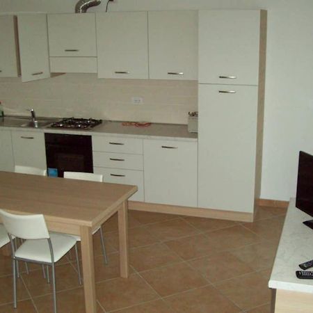 Apartment Maria เบรนโซเน ซูล การ์ดา ภายนอก รูปภาพ